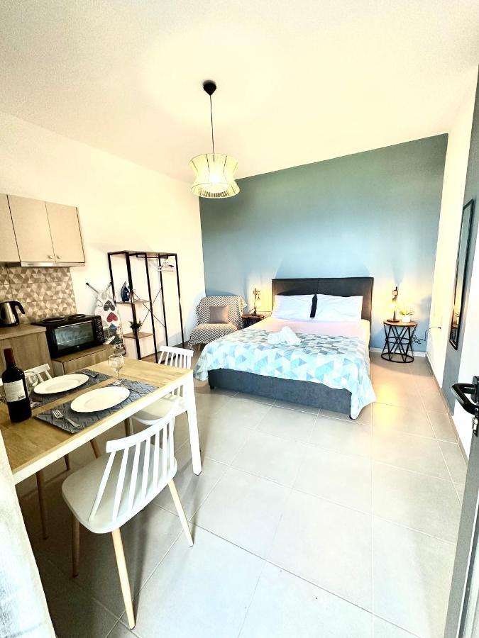 Brand New Sea View * Agia Pelagia (Crete)